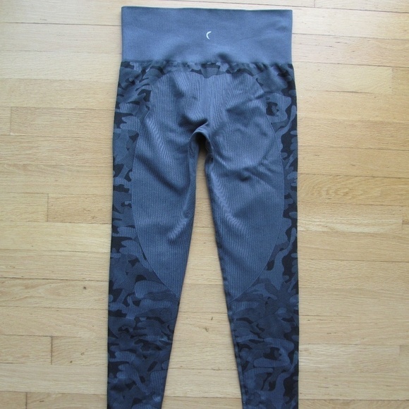 Zyia Camo Seamless Leggings Gray Women's Size M - Picture 6 of 10
